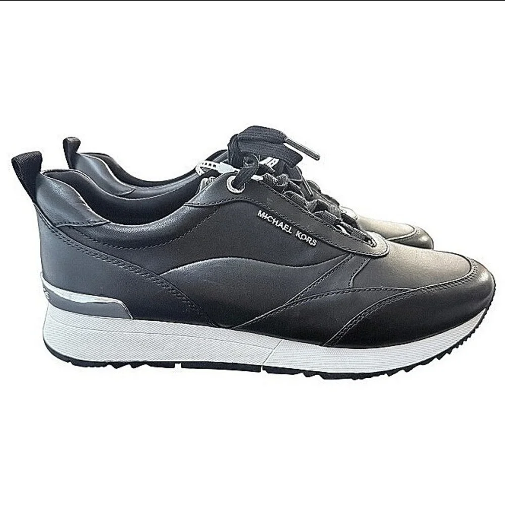 Michael Kors Allie Stride Leather and Nylon Trainer Leather Upper Size 11 NEW